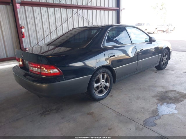44584156 :رقم المزاد ، JT8BF28G9Y0243384 vin ، 2000 Lexus Es 300 مزاد بيع