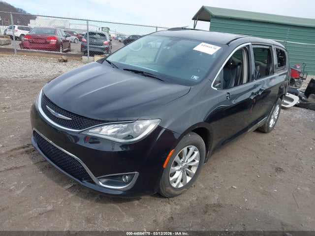 Продаж на аукціоні авто 2018 Chrysler Pacifica Touring L Plus, vin: 2C4RC1EG8JR116614, номер лоту: 44584170