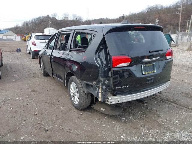 Продаж на аукціоні авто 2018 Chrysler Pacifica Touring L Plus, vin: 2C4RC1EG8JR116614, номер лоту: 44584170