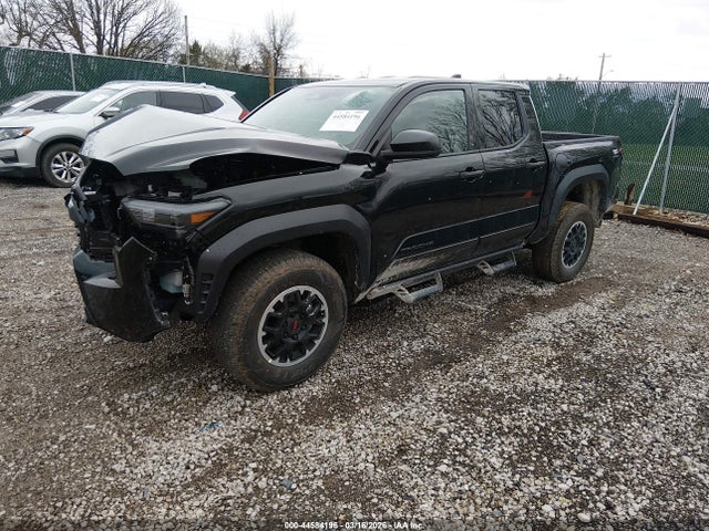 2025 Toyota Tacoma Trd Off Road მანქანა იყიდება აუქციონზე, vin: 3TMLB5JN5SM202508, აუქციონის ნომერი: 44584196
