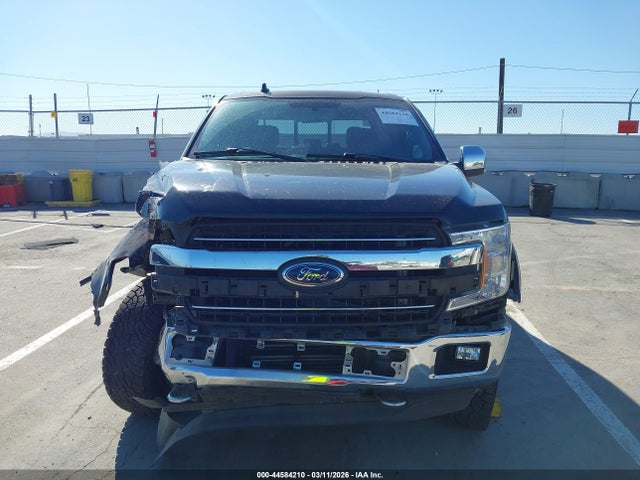 1FTEW1EG7JKD08255 Ford F-150 Lariat