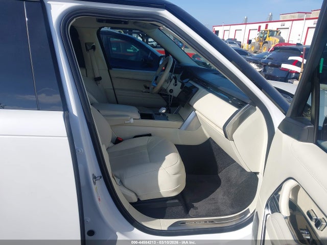 Продажа на аукционе авто 2024 Land Rover Range Rover P615 Sv, vin: SALKZBF97RA099349, номер лота: 44584213