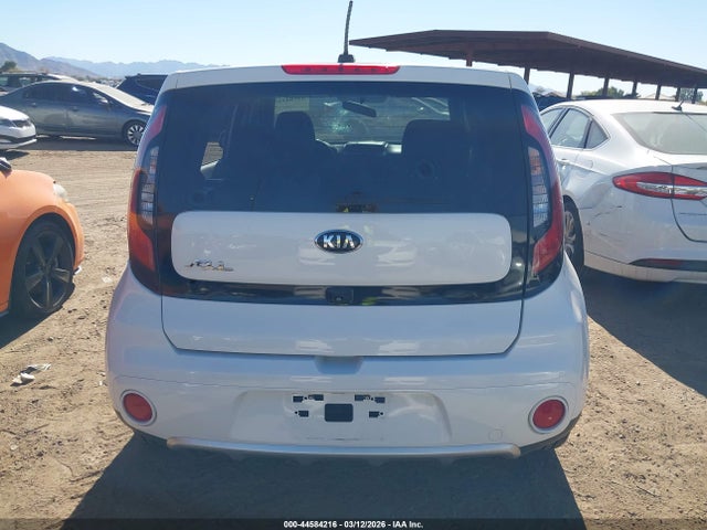 KIA SOUL + 2018 KNDJP3A56J7528694 Image 16