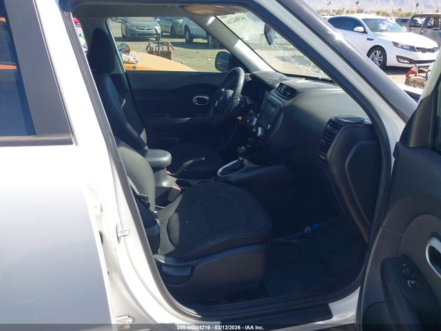 KIA SOUL + 2018 KNDJP3A56J7528694 Image 5