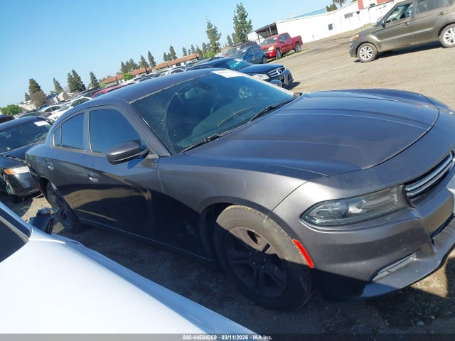 2C3CDXBG3FH741997 Dodge Charger Se