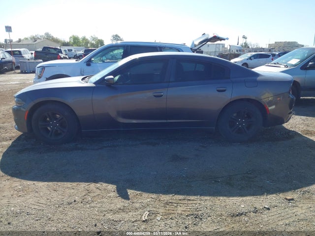 2C3CDXBG3FH741997 Dodge Charger Se
