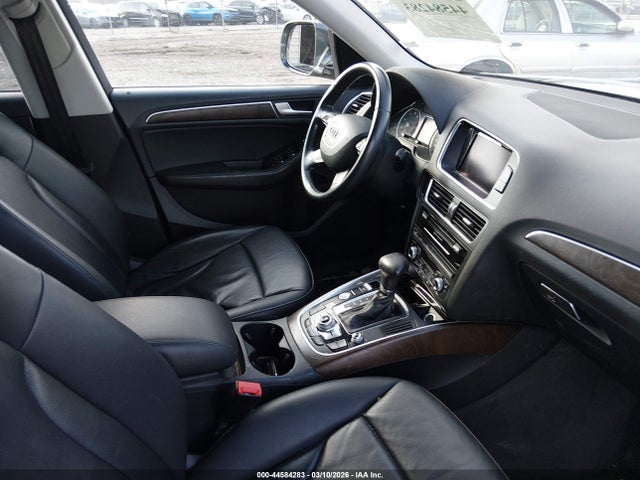 Продаж на аукціоні авто 2017 Audi Q5 2.0t Premium, vin: WA1C2AFP2HA065613, номер лоту: 44584283