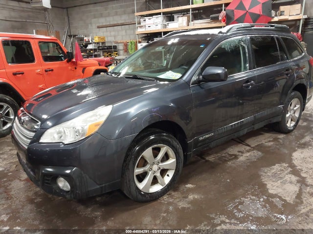 Продажа на аукционе авто 2013 Subaru Outback 2.5i Premium, vin: 4S4BRBGC2D3321211, номер лота: 44584291