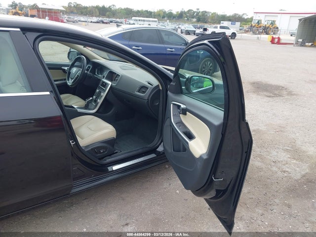 2018 VOLVO S60 INSCRIPTION LYV402TK7JB190006 Photo 4