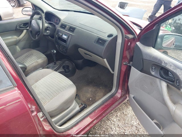44584358 :رقم المزاد ، 1FAFP34N57W123254 vin ، 2007 Ford Focus S/se/ses مزاد بيع