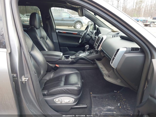 2013 PORSCHE CAYENNE WP1AA2A23DLA03197 Photo 4