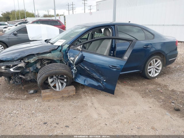 Продажа на аукционе авто 2019 Volkswagen Passat 2.0t Wolfsburg Edition, vin: 1VWLA7A36KC012468, номер лота: 44584416