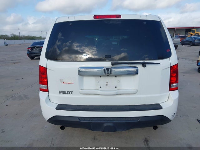 Honda PILOT LX 2015 5FNYF3H29FB016961 Image 16