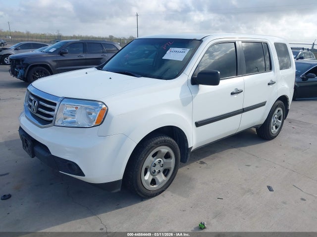 Honda PILOT LX 2015 5FNYF3H29FB016961 Image 2