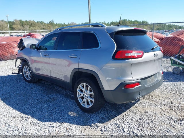 44584458 :رقم المزاد ، 1C4PJLLB2JD520091 vin ، 2018 Jeep Cherokee Latitude Plus Fwd مزاد بيع