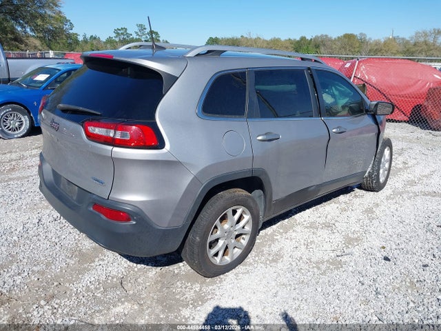 44584458 :رقم المزاد ، 1C4PJLLB2JD520091 vin ، 2018 Jeep Cherokee Latitude Plus Fwd مزاد بيع