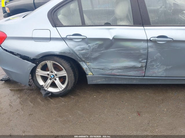 2015 Bmw 320i Xdrive მანქანა იყიდება აუქციონზე, vin: WBA3C3G52FNS75501, აუქციონის ნომერი: 44584474
