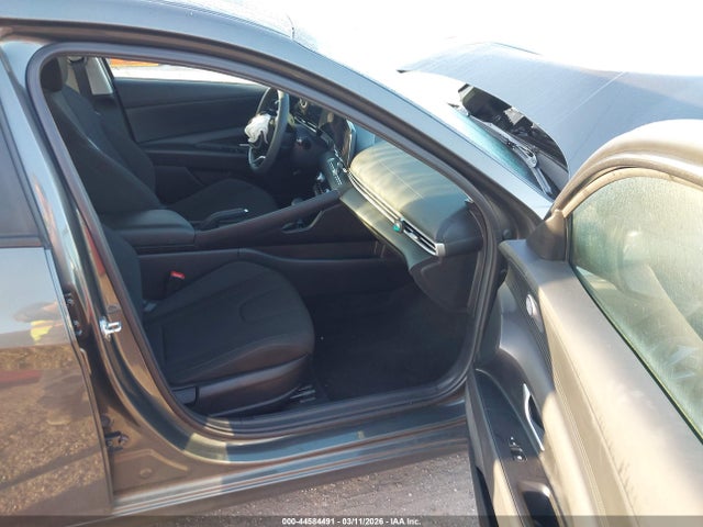 44584491 :رقم المزاد ، KMHLM4DG8RU743815 vin ، 2024 Hyundai Elantra Sel مزاد بيع