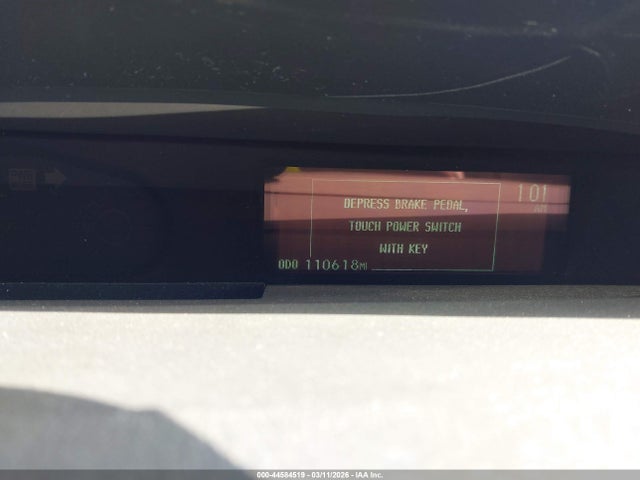Продажа на аукционе авто 2014 Toyota Prius Three, vin: JTDKN3DU9E0393819, номер лота: 44584519
