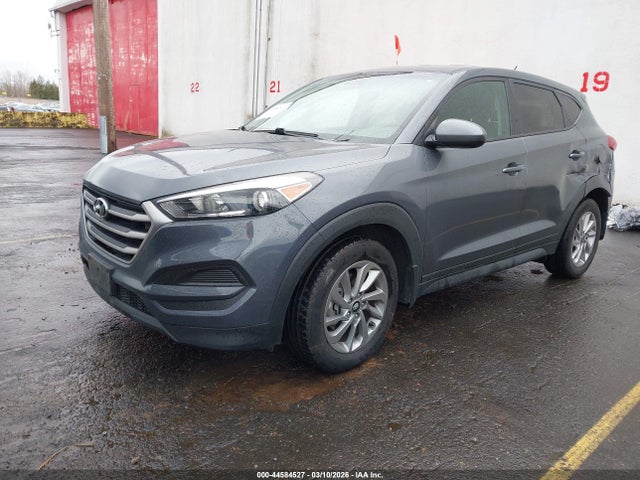 KM8J23A44HU399447 Hyundai TUCSON SE
