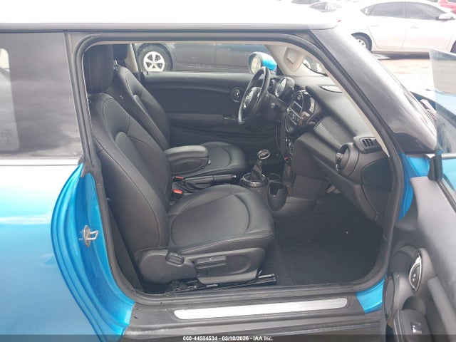WMWXM5C5XF3A57532 Mini Hardtop Cooper