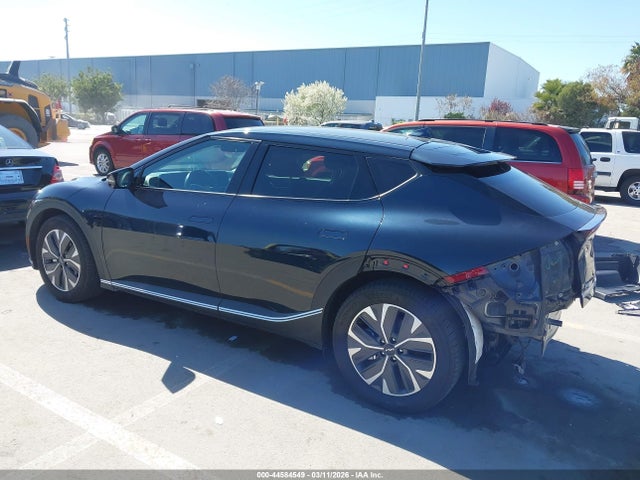 KIA Ev6 Light Long Range 2024 KNDC3DLC3R5615451 Image 3