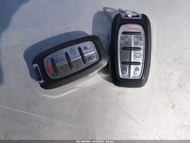 2018 CHRYSLER PACIFICA 2C4RC1BGXJR217304 Photo 10