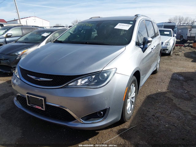 2018 CHRYSLER PACIFICA 2C4RC1BGXJR217304 Photo 1