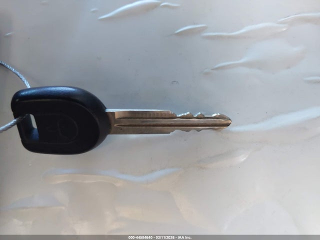 2004 MITSUBISHI MONTERO JA4MW51SX4J010171 Photo 10