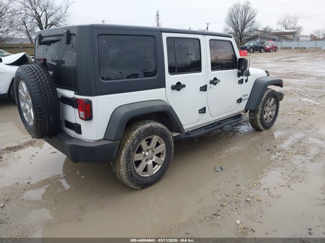 2014 JEEP WRANGLER UNLIMITED 1C4BJWDG0EL163687 Photo 3
