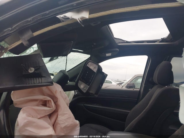 44584655 :رقم المزاد ، 1C4RJFAG9JC365280 vin ، 2018 Jeep Grand Cherokee Upland 4x4 مزاد بيع