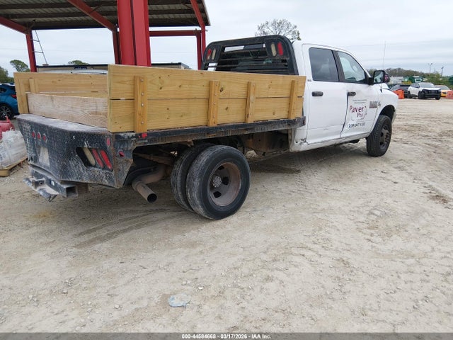 44584668 :رقم المزاد ، 3C7WRTCL1FG623156 vin ، 2015 Ram 3500 Chassis Tradesman/slt/laramie مزاد بيع