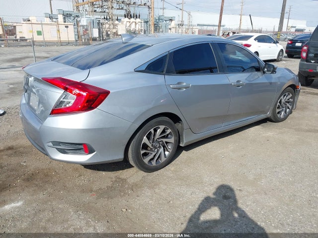 Honda CIVIC EX 2018 19XFC2F70JE205781 Image 4
