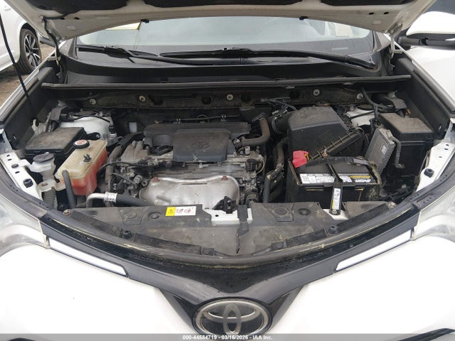 Toyota Rav4 Xle 2018 JTMRFREV0JJ195477 Image 10