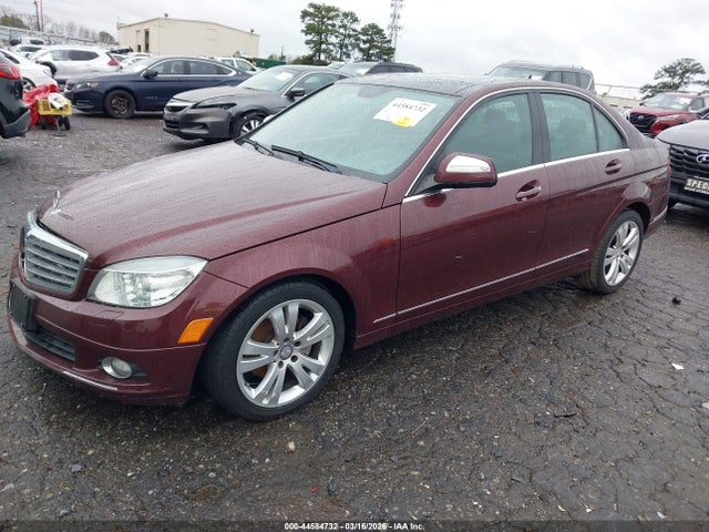 44584732 :رقم المزاد ، WDDGF81X98F122667 vin ، 2008 Mercedes-benz C 300 Luxury 4matic/sport 4matic مزاد بيع
