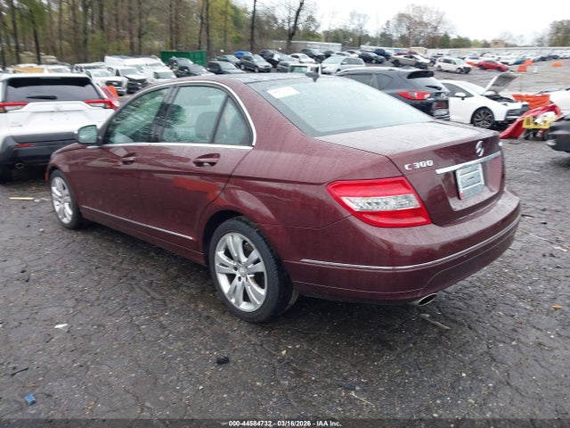 44584732 :رقم المزاد ، WDDGF81X98F122667 vin ، 2008 Mercedes-benz C 300 Luxury 4matic/sport 4matic مزاد بيع
