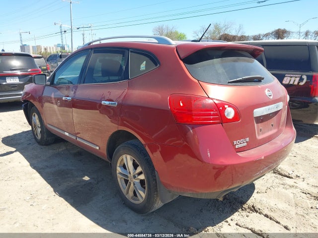 Продажа на аукционе авто 2015 Nissan Rogue Select S, vin: JN8AS5MT9FW662606, номер лота: 44584738