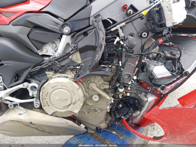 Ducati Panigale V4/v4s 2025 ZDMDAG6W6SB004438 Image 8