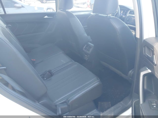 2022 VOLKSWAGEN TIGUAN 3VV3B7AX1NM014488 Photo 7