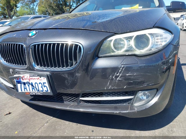 2013 Bmw 528i მანქანა იყიდება აუქციონზე, vin: WBAXG5C59DD229559, აუქციონის ნომერი: 44584766