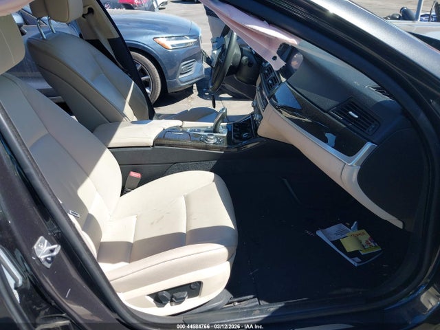 2013 Bmw 528i მანქანა იყიდება აუქციონზე, vin: WBAXG5C59DD229559, აუქციონის ნომერი: 44584766