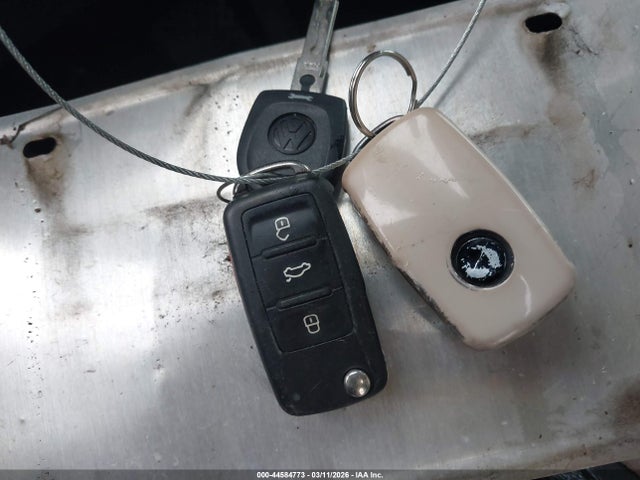 2016 VOLKSWAGEN TIGUAN WVGAV7AX6GW602978 Photo 10