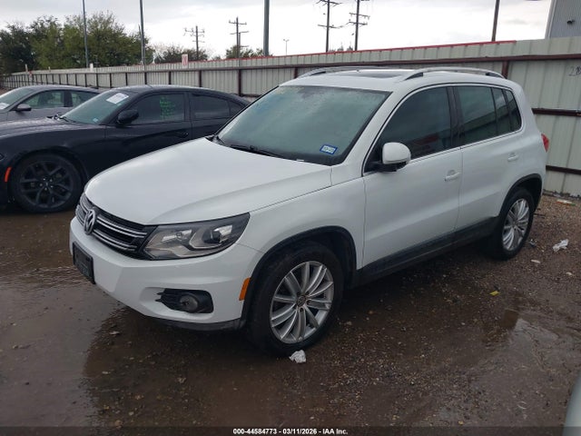 2016 VOLKSWAGEN TIGUAN WVGAV7AX6GW602978 Photo 1