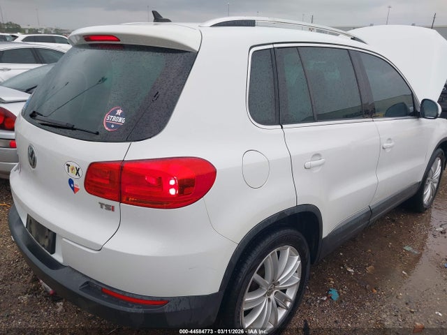 2016 VOLKSWAGEN TIGUAN WVGAV7AX6GW602978 Photo 5