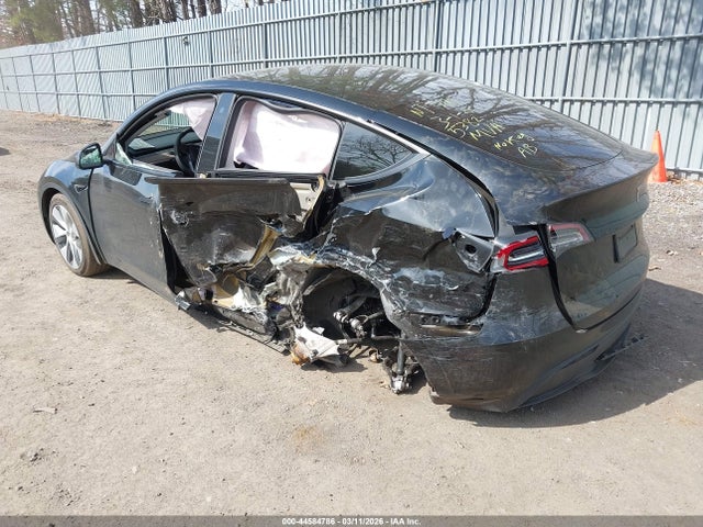 44584786 :رقم المزاد ، 7SAYGDEE4PF765382 vin ، 2023 Tesla Model Y Awd/long Range Dual Motor All-wheel Drive مزاد بيع