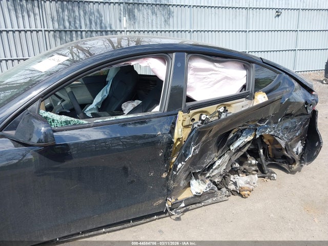 44584786 :رقم المزاد ، 7SAYGDEE4PF765382 vin ، 2023 Tesla Model Y Awd/long Range Dual Motor All-wheel Drive مزاد بيع