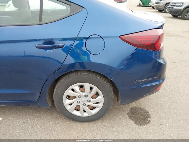2019 Hyundai Elantra Se მანქანა იყიდება აუქციონზე, vin: 5NPD74LF7KH485456, აუქციონის ნომერი: 44584802