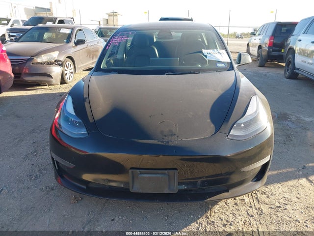 2022 Tesla Model 3 Long Range Dual Motor All-wheel Drive მანქანა იყიდება აუქციონზე, vin: 5YJ3E1EB8NF185020, აუქციონის ნომერი: 44584803