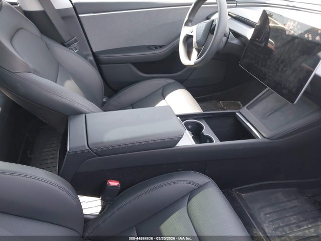 2024 Tesla Model 3 Long Range Dual Motor All-wheel Drive/rear-wheel Drive მანქანა იყიდება აუქციონზე, vin: 5YJ3E1EA7RF722862, აუქციონის ნომერი: 44584836