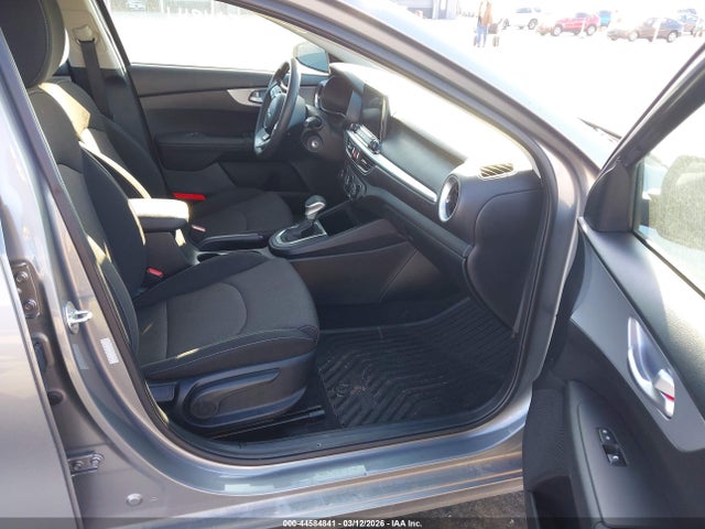 KIA Forte Lxs 2024 3KPF24AD7RE738606 Image 5